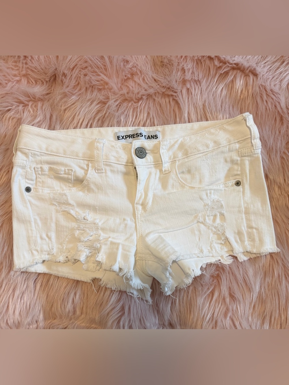 Express Women’s White Distressed Denim Shorts